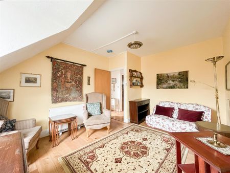 Cornwallis Gardens, Hastings, TN34 1LP - Photo 2