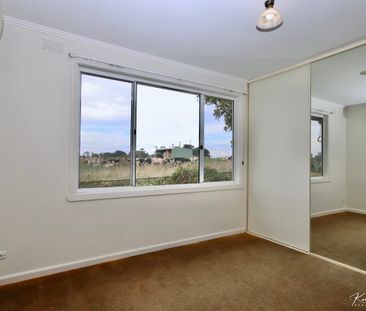 Country Farmhouse 4+ Study - Photo 3