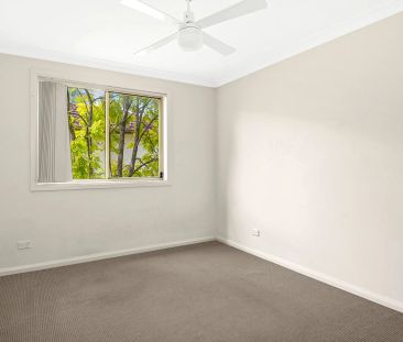 Modern 3-bedroom Townhouse - Photo 3