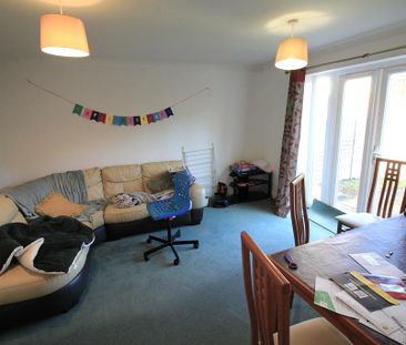 4 bedroom detached house to rent - Photo 1