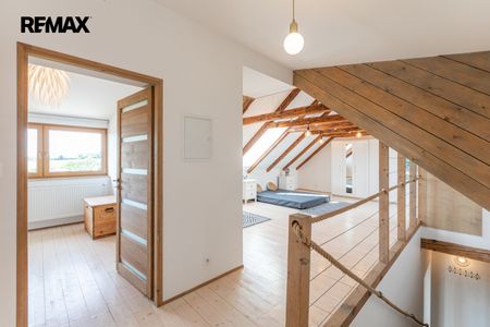 Pronájem rodinného domu 203 m², Dolejší 63, Kosoř - Fotografie 4