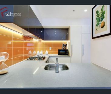 Spectacular and Spacious, 2 bed & 2 bath, fully furnished, CBD Apar... - Photo 4