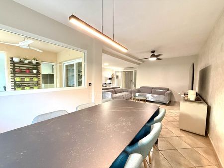 Excellent 4 Bedroom house / villa with 50m² garden for rent in Alicante Golf - Foto 5