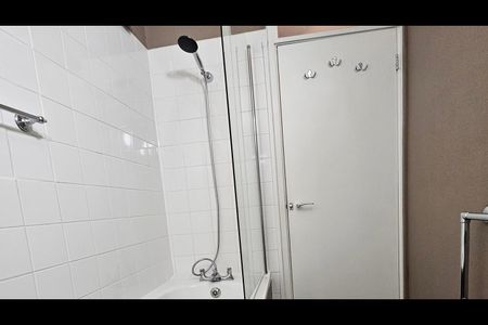 Studio Flat, Goodyer House, SW1V - Photo 2