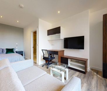 Studio to rent - Photo 2