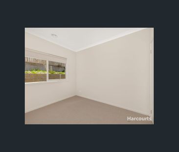 Five Bedroom Family Home - Photo 3