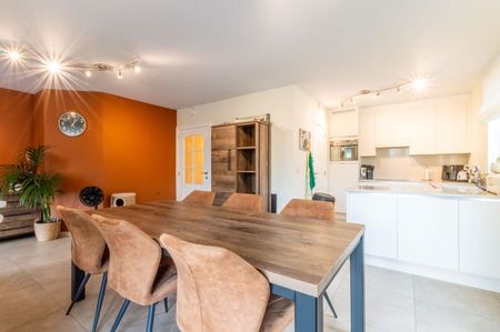 Appartement te huur - Foto 2