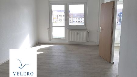 *Die erste gemeinsame Wohnung mit Balkon* - Foto 2