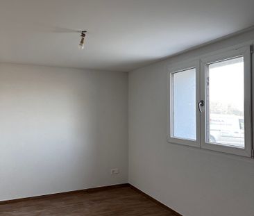 Neue 3.5 Zimmerwohnung in Düdingen - Photo 2