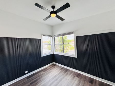 Stylish Two-Storey CBD Living with Private Courtyard - Photo 4