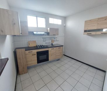 Location appartement 3 pièces, 62.62m², Fort-de-France - Photo 1