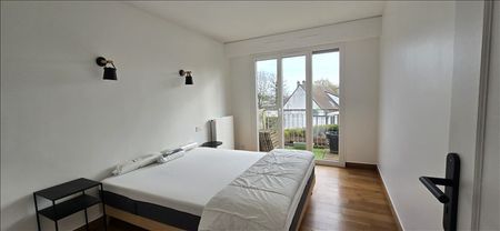 4 pièces - Meublé - 90 m² - 3ème étage - Colocation non autorisée - Photo 2