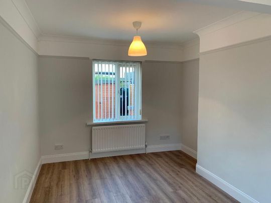 2 Chesham Gardens, Belfast, BT6 8GX - Photo 1