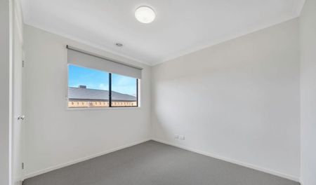 THREE BEDROOM HOME - Photo 3