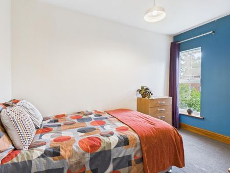 5 bedroom terraced house to rent - Photo 2