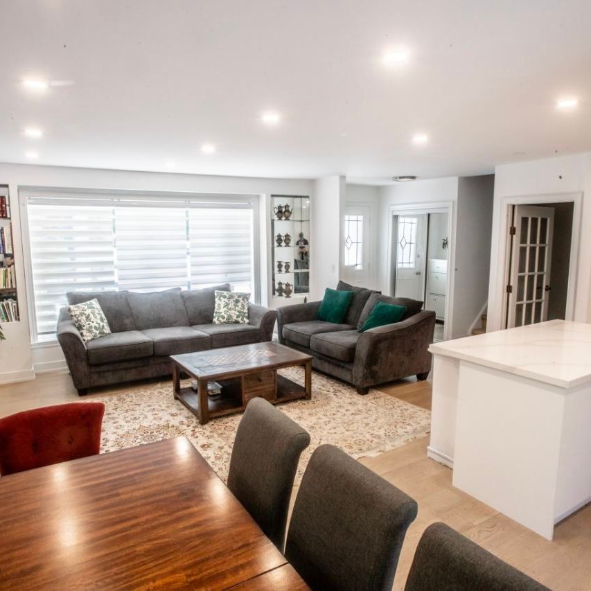 For Lease - 243 Acadia Drive, Oshawa, Ontario - Photo 1