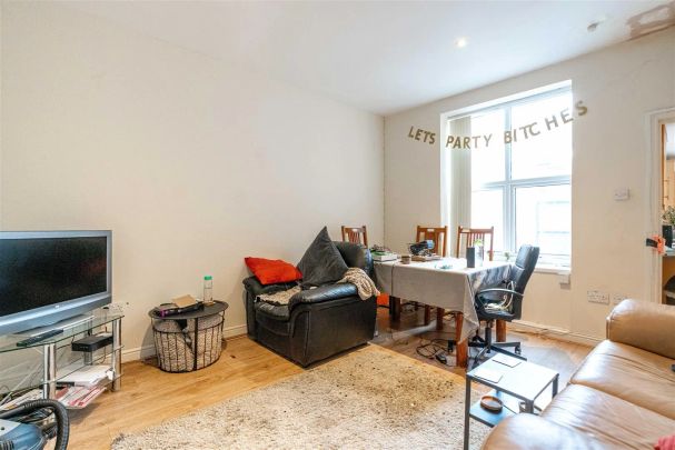 4 bed terraced house to rent in Cardigan Terrace, Heaton, NE6 - Photo 1