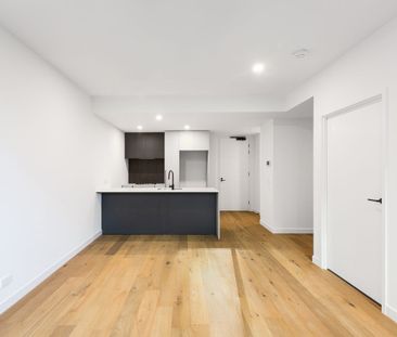 Brand New Luxury 1-Bedroom Apartment! - Photo 5