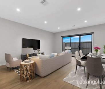 ELEGANT TWO MASTER BEDROOMS FAMILY HOME IN DONNYBROOK - Photo 1