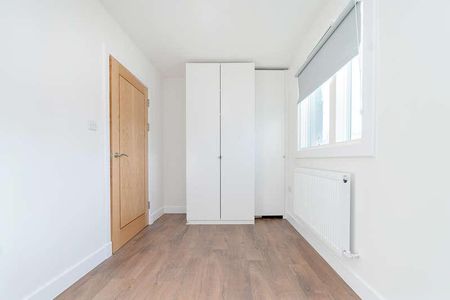 Norbury Avenue, London, SW16 - Photo 4