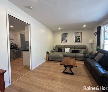 Beautifully Presented, Family Home! - Photo 1