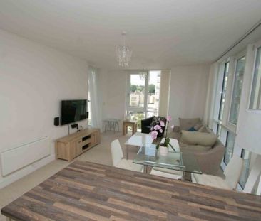 1 bed Flat for rent - Photo 3