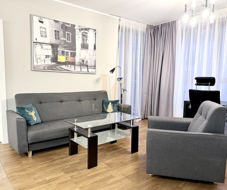 Dwupokojowe mieszkanie na Wilanowie | Balkon - Zdjęcie 4