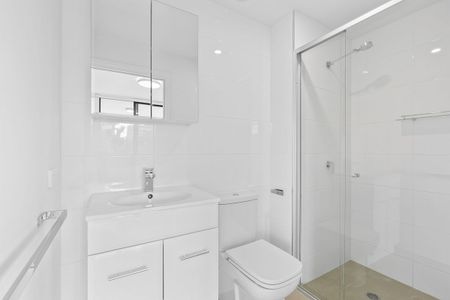 6/43 Lenneberg Street, Southport QLD 4215 - Apartment For Rent | Domain - Photo 2