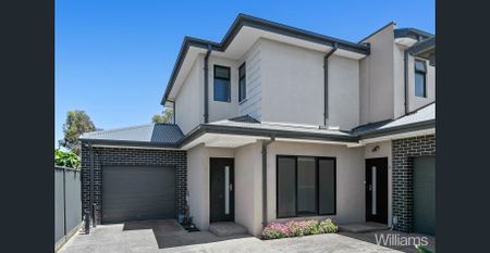 Modern Townhouse with Parkland Views - Photo 5