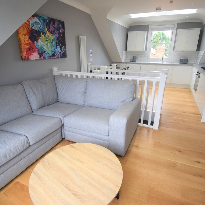 2 Bed Flat, Addington Road, RG1 - Photo 1