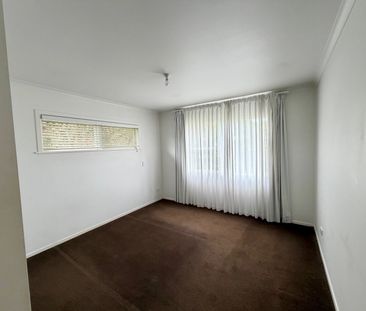 23 Gill Avenue, Te Atatu Peninsula, Auckland - Photo 6