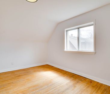 For Lease - 12 Glen Agar Drive, Toronto, Ontario - Photo 4