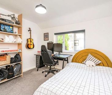 3 bedroom semi-detached house to rent - Photo 6