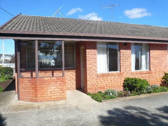 BREAK LEASE - TWO BEDROOM UNIT IN ULVERSTONE! - Photo 1