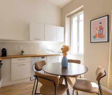 Location Appartement 2 pièces 37m² MARSEILLE 6ème - Photo 3