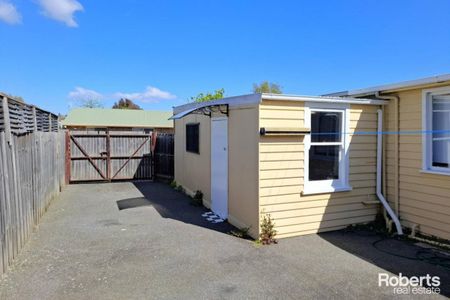 Close to University and City - Photo 2