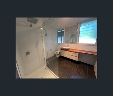 for Rent | 12 Month Lease | Available 27th October. - Photo 6