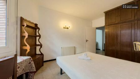 3-bedroom apartment for rent in Vallcarca i els Penitents - Photo 4