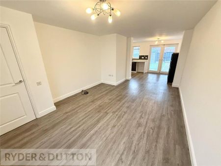 4 bedroom terraced house to rent - Photo 5