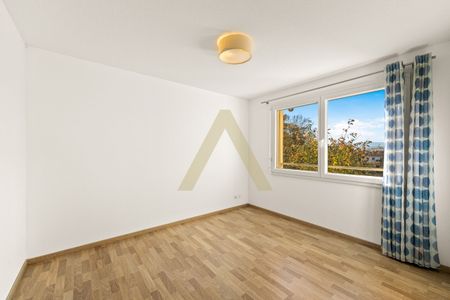 Charming semi-detached family villa - Photo 3