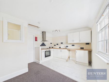1 bedroom Flat To Let - Photo 4