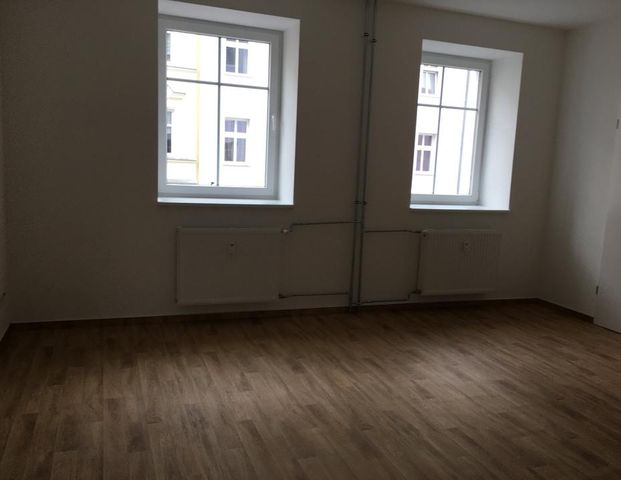2-Raumwohnung mit EBK in Bahnhofsnähe - Foto 1