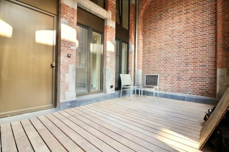 Appartement in historisch Leopoldskazerne met 1 slp, terras, autostaanplaats, kelderberging voor 1.335 EUR/mnd - Photo 2