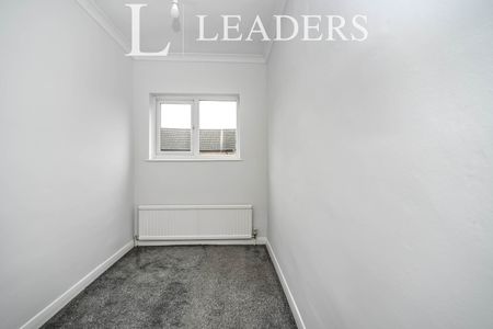 3 bedroom house to rent Garfield Street, Bedford, MK41 - Photo 4