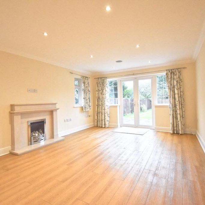 6 bedroom detached house to rent - Photo 1