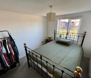 2 Bedroom Apartment Available Arranging tenancy - Photo 4