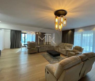 P-ta VICTORIEI | PENTHOUSE 400 MP - TERASA 122MP | Mobilat integral - Fotografie 1