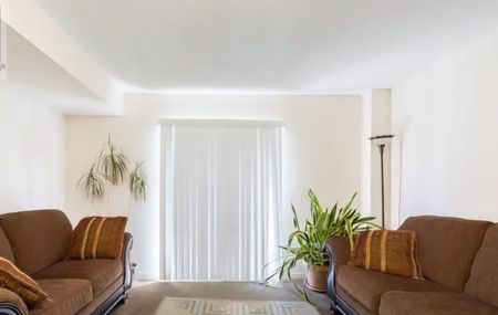 For Lease - 439 Aspendale Crescent, Mississauga, Ontario - Photo 4