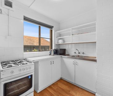 8/82 Broadway, Crawley WA 6009 - Photo 1