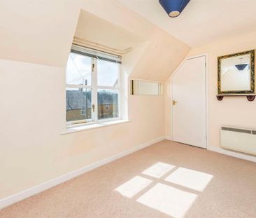 2 bedroom property to rent - Photo 1